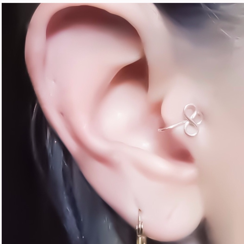 3 x faux tragus earrings